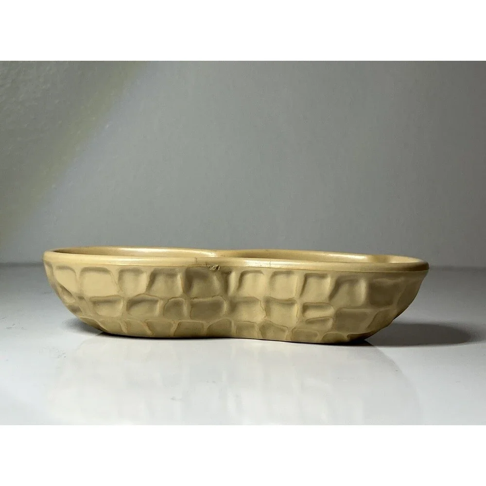 AVON Mr.Peanut Nutty Soap Dish Nut Shell Shaped Bowl Brown Tan 6.5